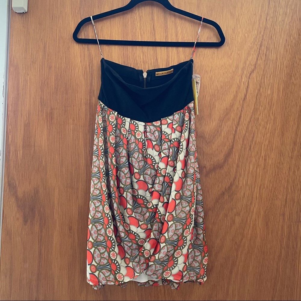 Alice + Olivia strapless dress 4